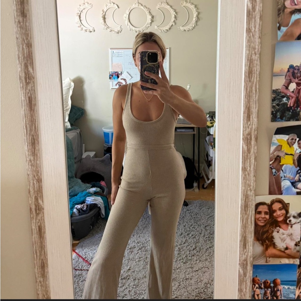 Princess Polly Callie Ribbed Knit Jumpsuit Size 8 Wide Leg Tan Scoop Neck